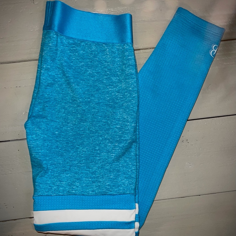 Small light blue bombshell leggings